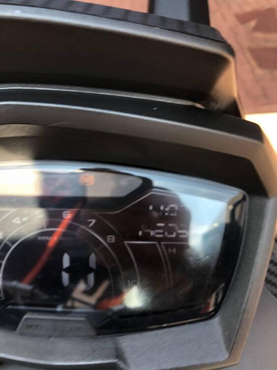 Aprilia SR GT 200 (2022 - 24) (4)