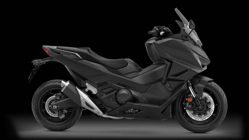 Honda Forza 750 (2025)