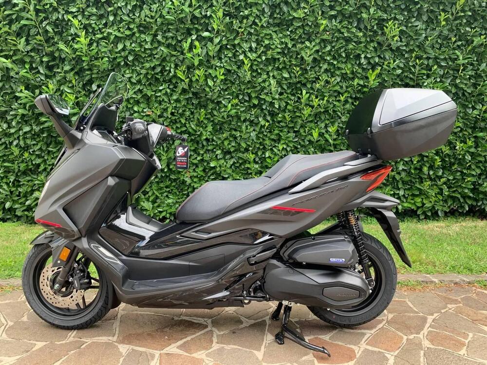 Honda Forza 350 Deluxe (2022 - 24) (2)