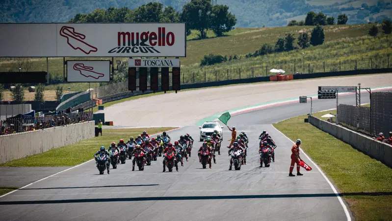 Dunlop CIV 2025, al Mugello l'ultimo atto. Production Bike, Supersport 600 NG, Premoto 3 e Sportbike tutte da decidere