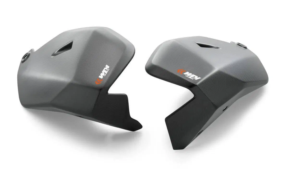 PROTEZIONE SERBATOIO IN CARBONIO Ktm