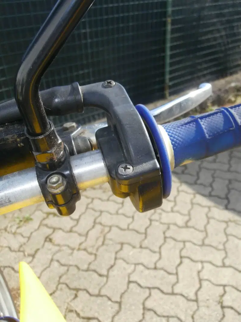 Husqvarna SM 125 S (2002 - 04) (13)