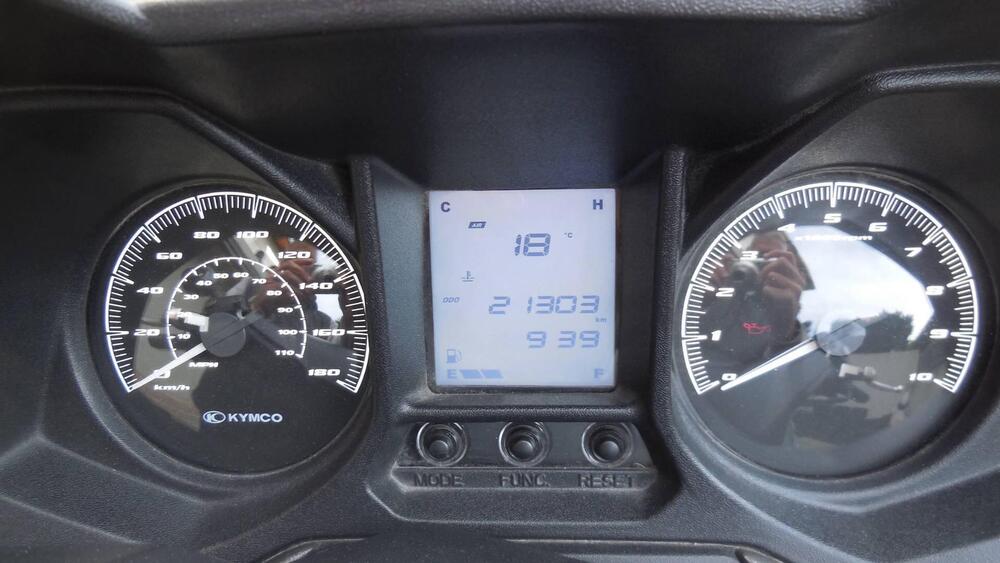 Kymco X-Town 300i ABS (2016 - 20) (4)