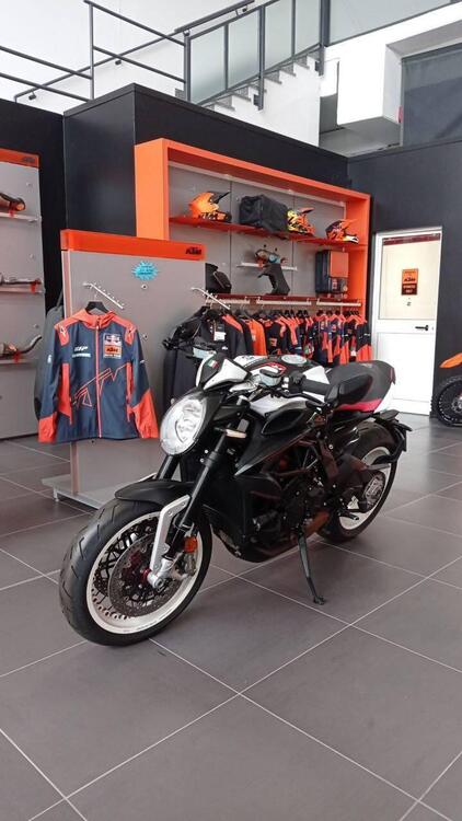 MV Agusta Dragster 800 RR SCS (2021 - 25)