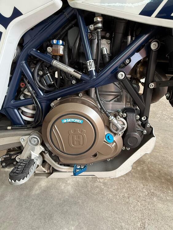 Husqvarna 701 Enduro (2022) (3)