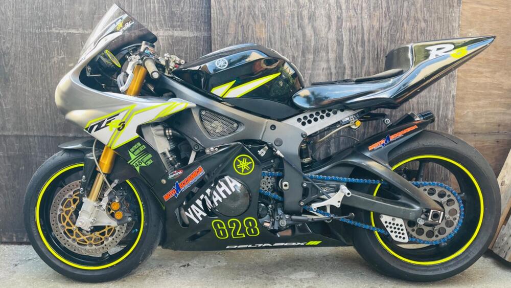 Yamaha YZF R6 (2005) (5)