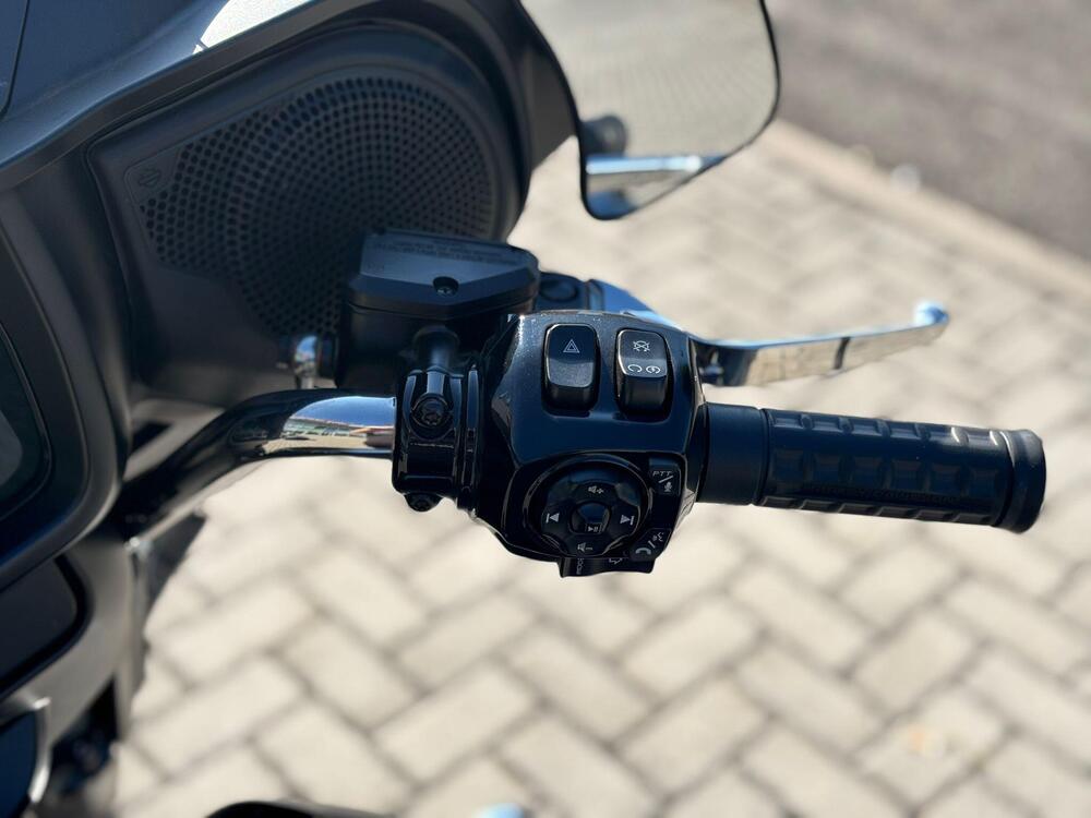 Harley-Davidson Street Glide (2024 - 25) (3)