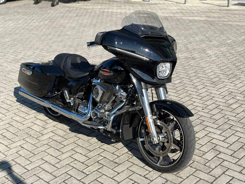 Harley-Davidson Street Glide (2024 - 25) (4)