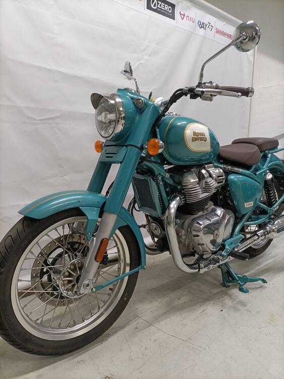 Royal Enfield Classic 650 (2025) (4)