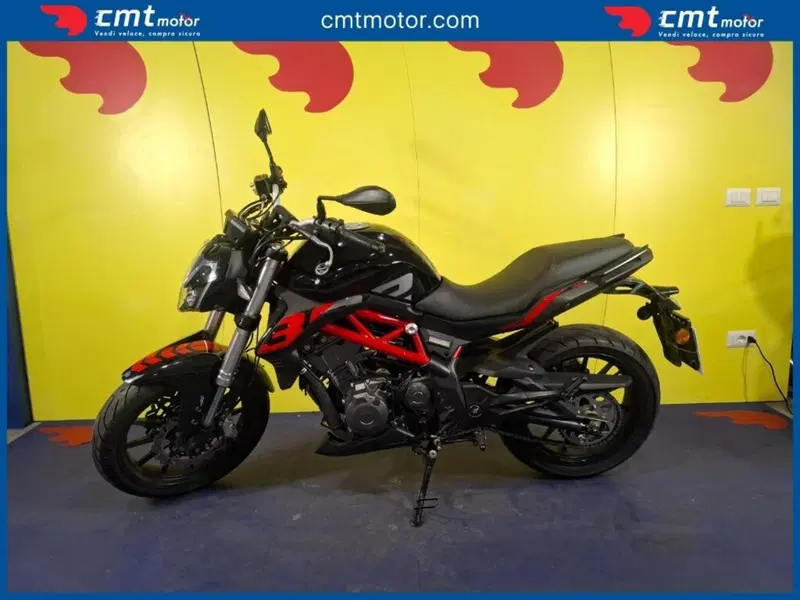 Benelli BN 302 S (2019 - 20) (4)