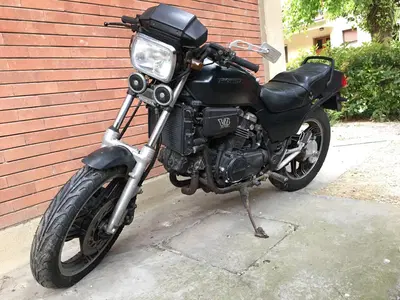 Honda VF 750S d'epoca