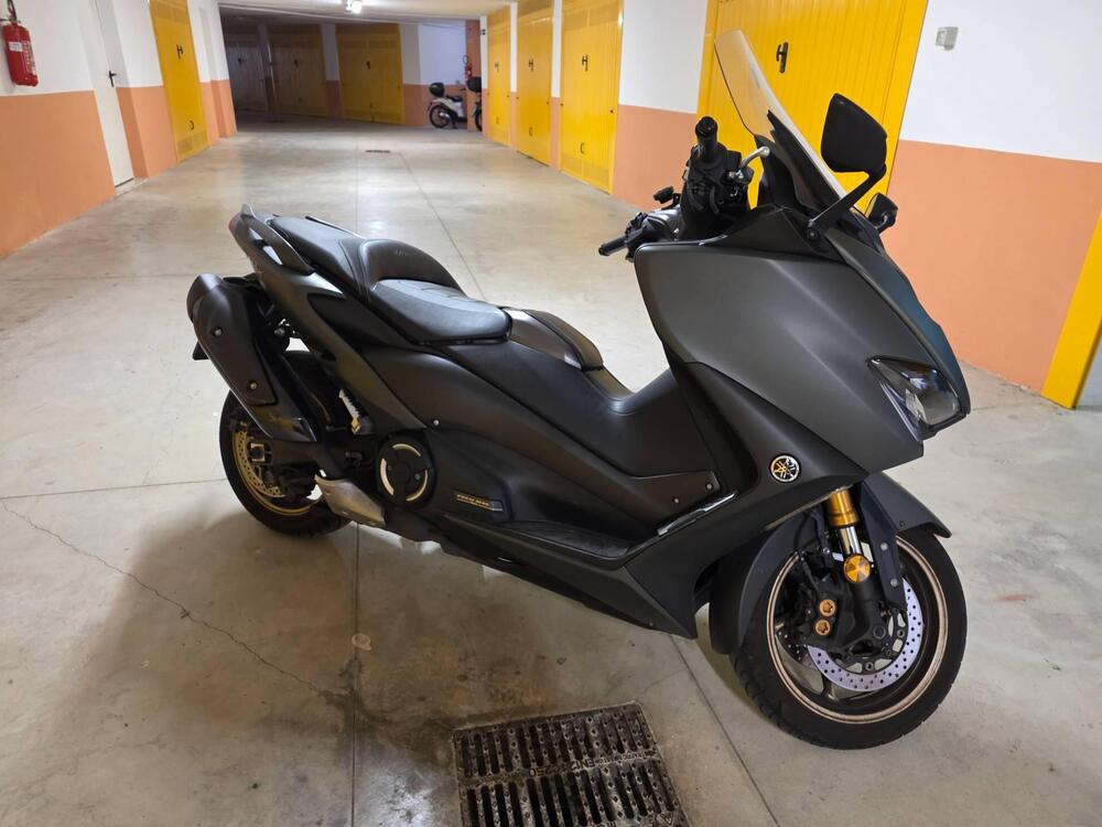 Yamaha T-Max 560 Tech Max (2021) (4)