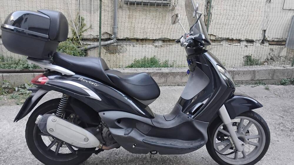 Piaggio Beverly 250 (2004 - 05) (3)