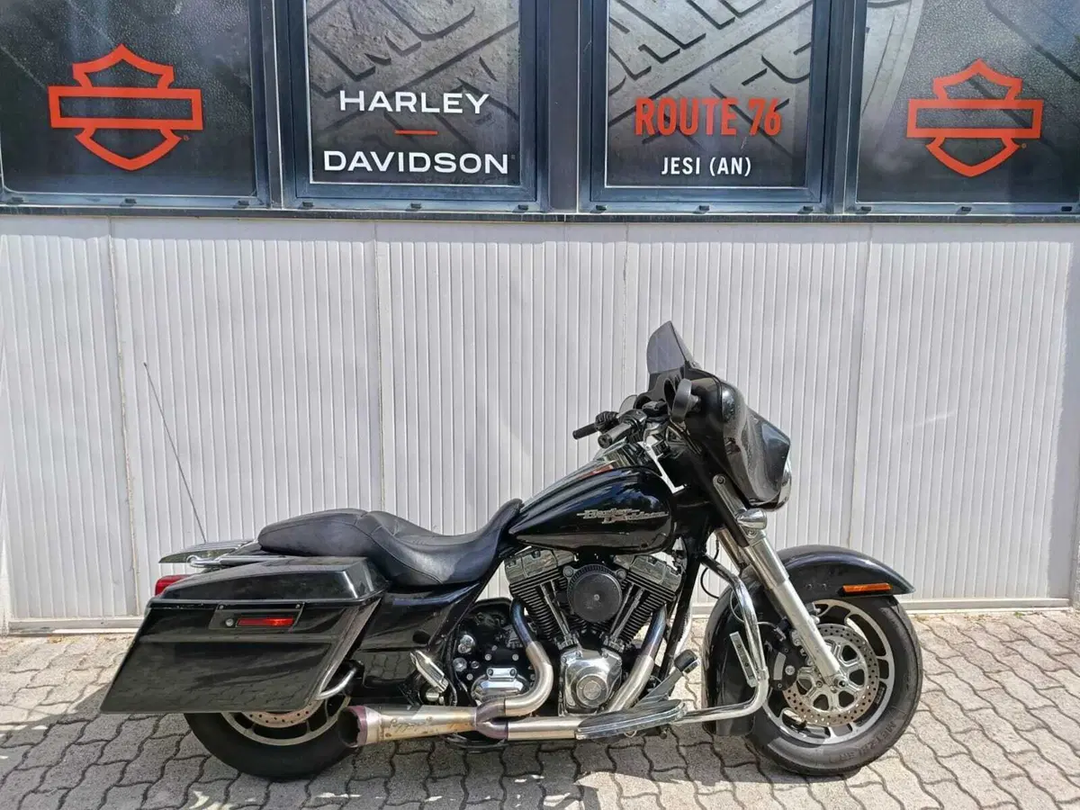 Harley-Davidson 1584 Street Glide (2008 - 10) - FLHX