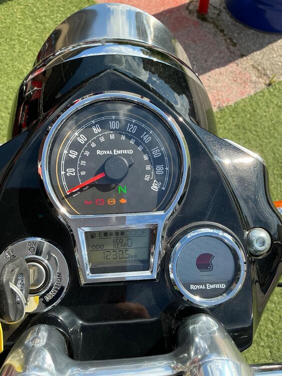 Royal Enfield Classic 650 (2025) (5)