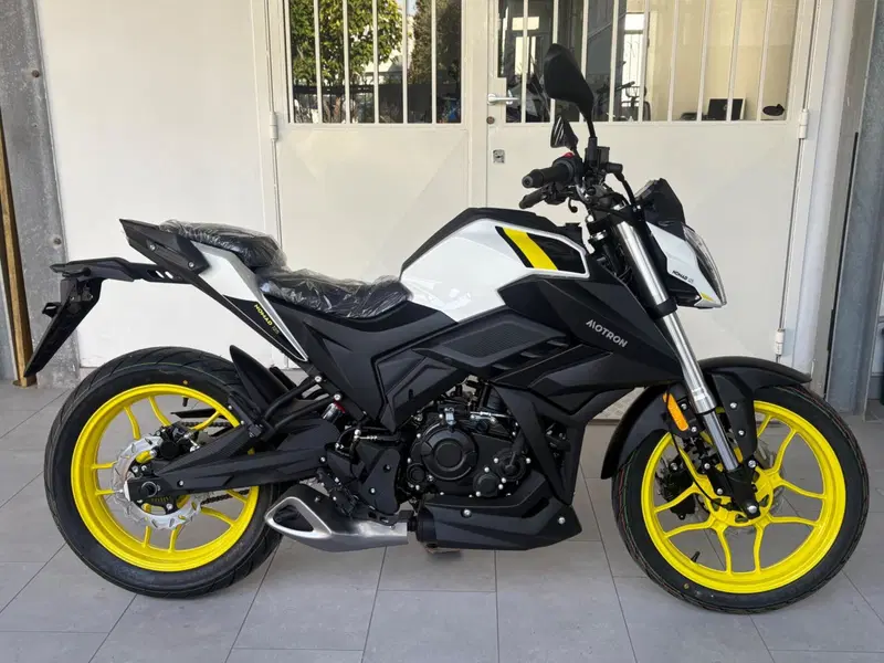 Motron Motorcycles Nomad 125 (2022 - 26)