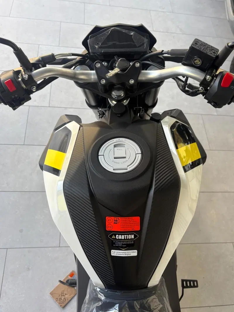 Motron Motorcycles Nomad 125 (2022 - 26) (3)