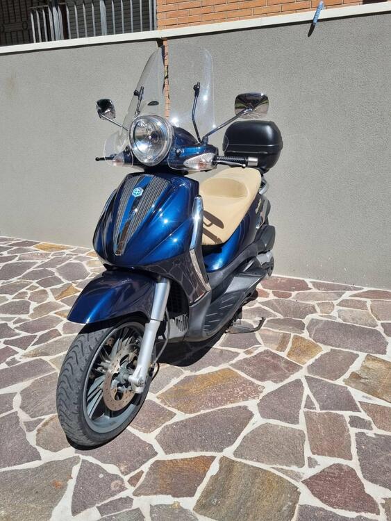 Piaggio Beverly Tourer 400 (2008 - 11) (4)