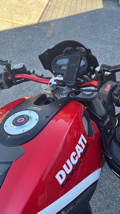 Ducati Monster 696 ABS (2009 - 14) (3)