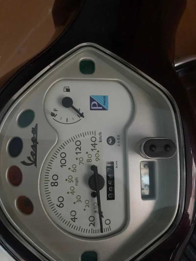 Vespa LX 125 (2005 - 11) (4)