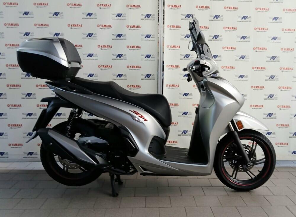 Honda SH 350 (2021 - 24) (2)