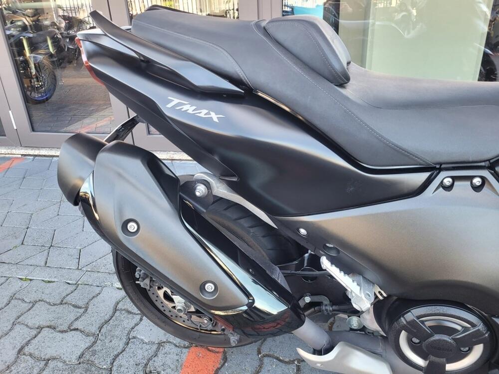Yamaha T-Max 560 (2022 - 24) (4)