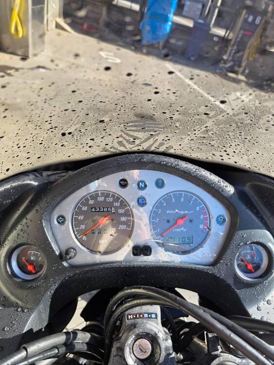 Honda Transalp XL 650V (2005 - 06) (5)