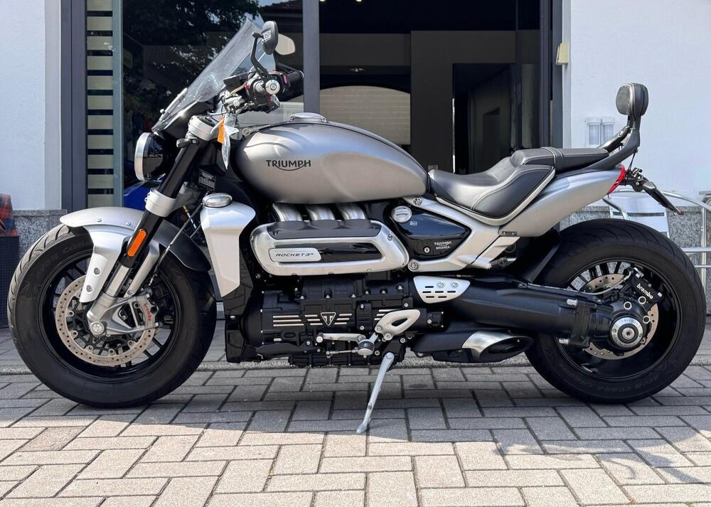 Triumph Rocket 3 R (2021 - 24) (2)