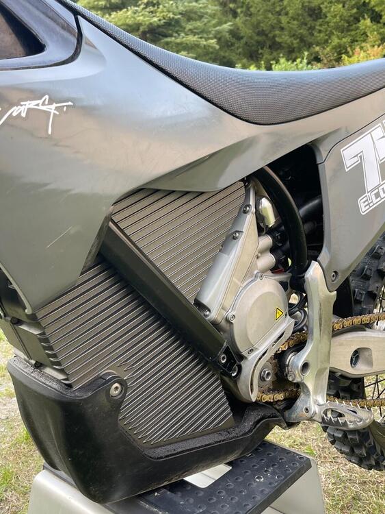 Stark Future Varg MX (2024 - 25) (3)