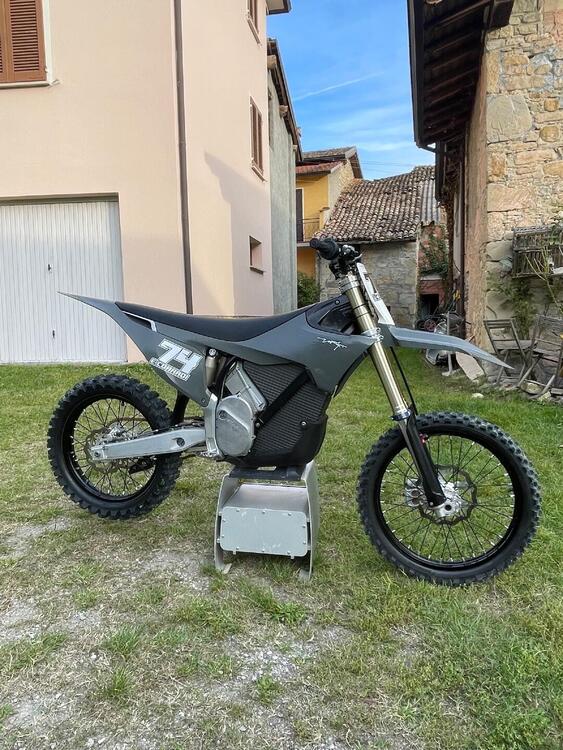 Stark Future Varg MX (2024 - 25) (4)