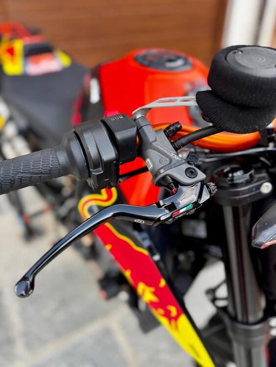 KTM 890 Duke (2021 - 23) (5)