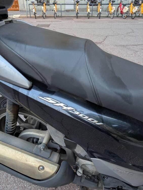 Honda SH 300 i (2006 - 10) (5)