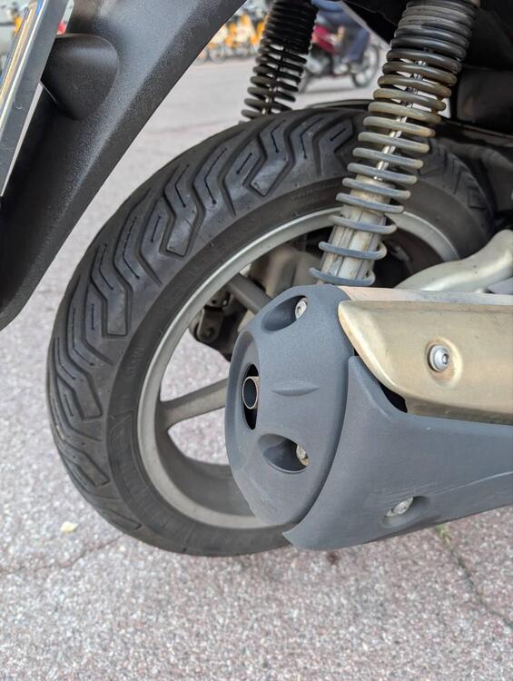 Honda SH 300 i (2006 - 10) (4)