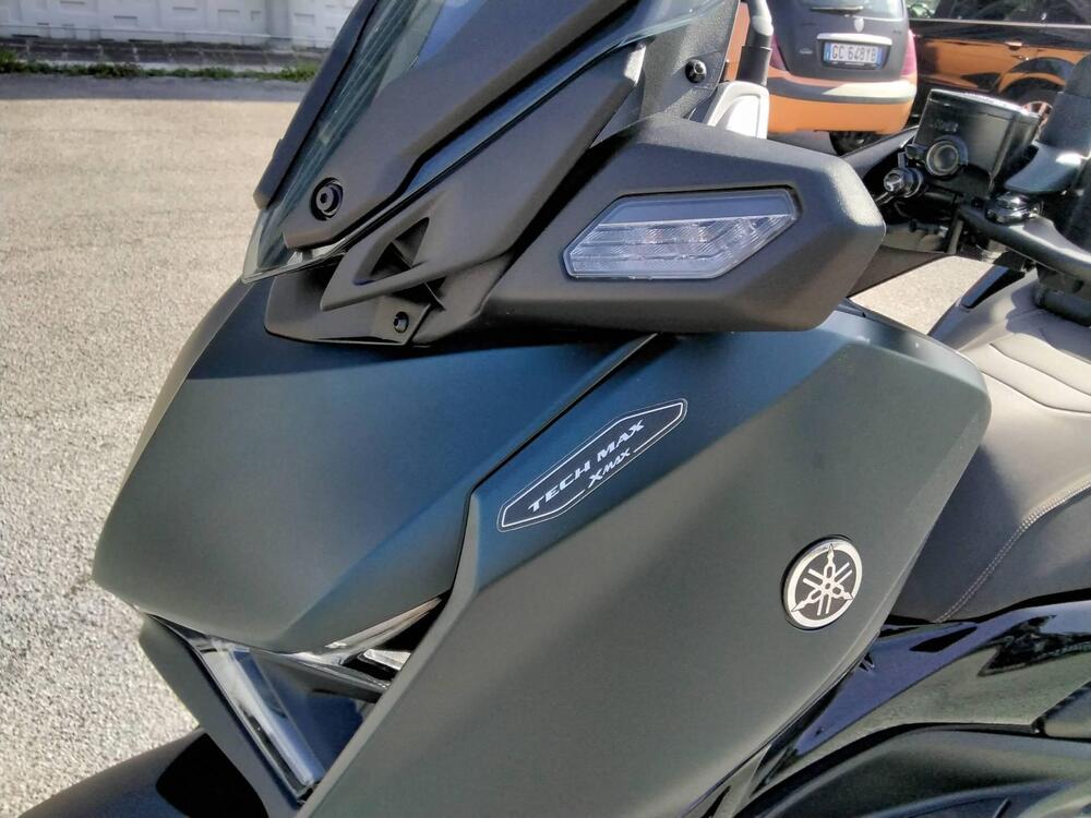 Yamaha X-Max 300 Tech Max (2021 - 24) (4)