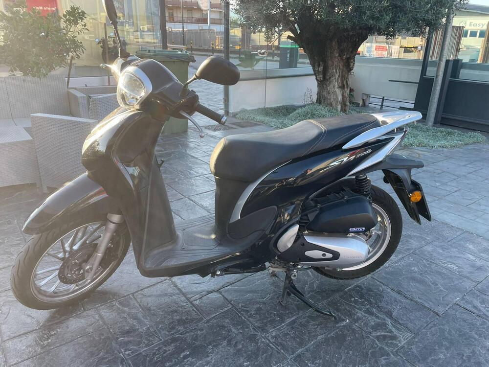 Honda SH 125 Mode (2021 - 23) (2)