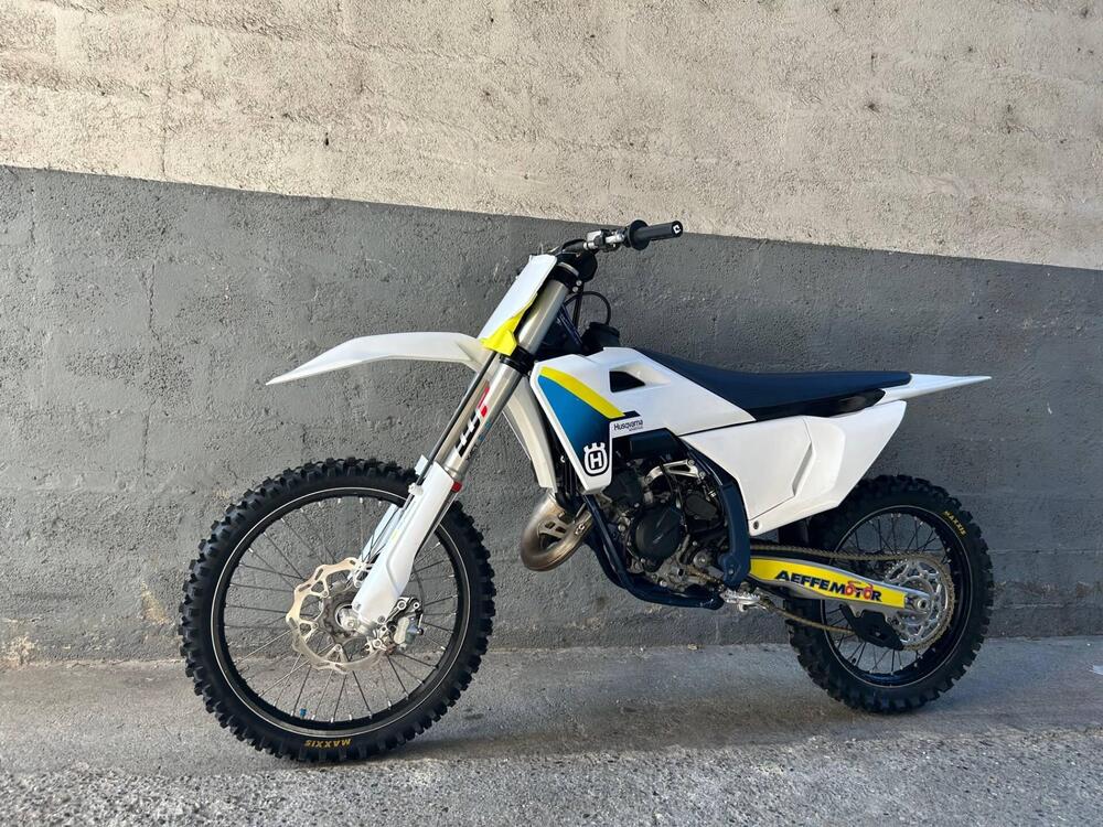 Husqvarna TC 125 (2025) (2)