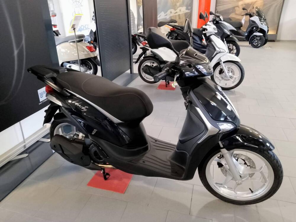 Piaggio Liberty 125 (2025) (3)