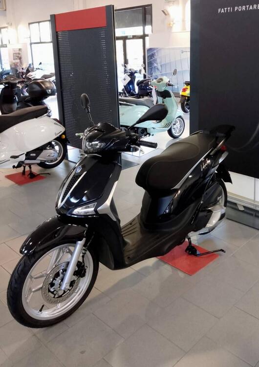 Piaggio Liberty 125 (2025) (2)
