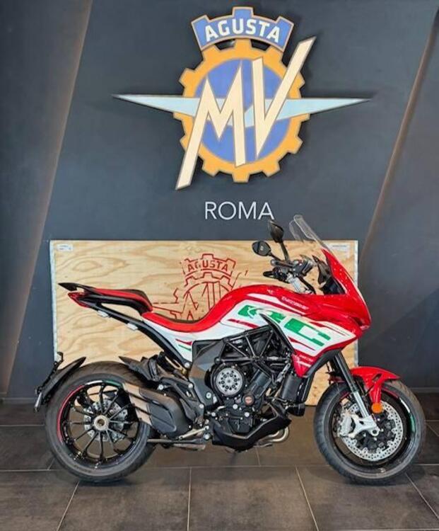 MV Agusta Turismo Veloce 800 RC SCS (2022 - 25)