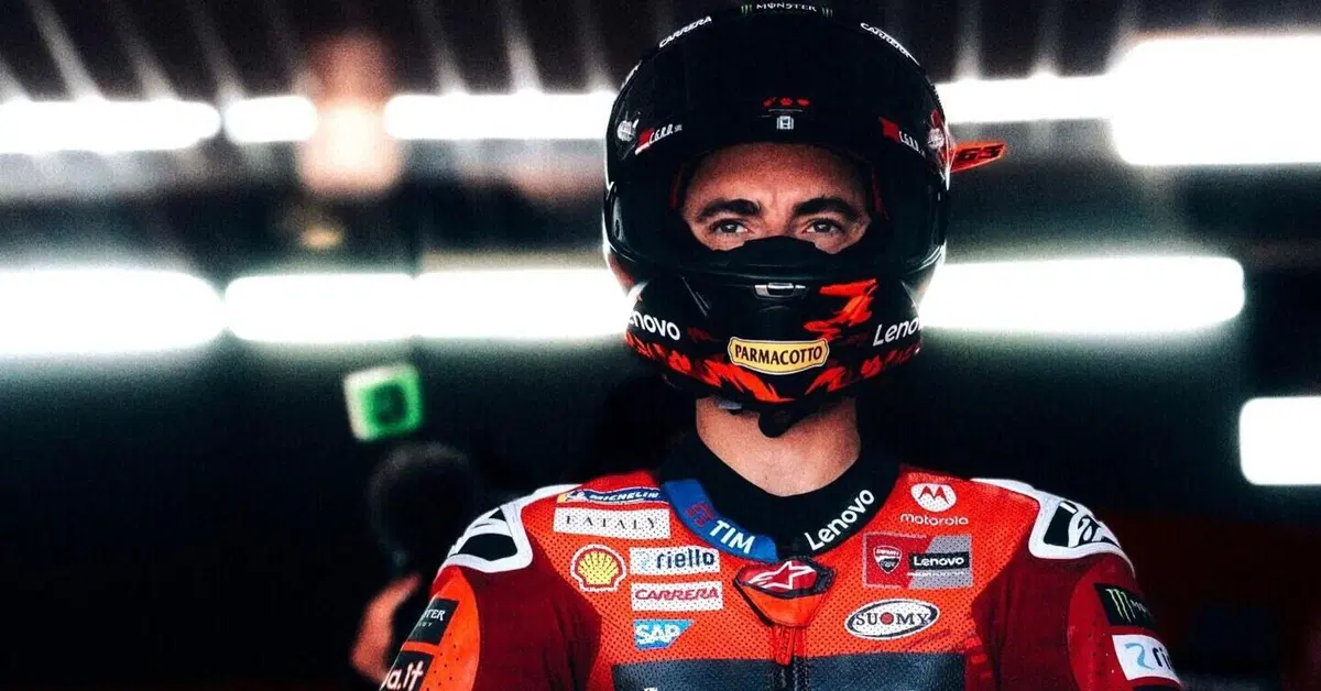 MotoGP 2025. GP dell'Indonesia. Pecco Bagnaia, ultimo nella Sprint: "Stessa moto di Motegi? Teoricamente s&igrave;, in pratica non lo so"