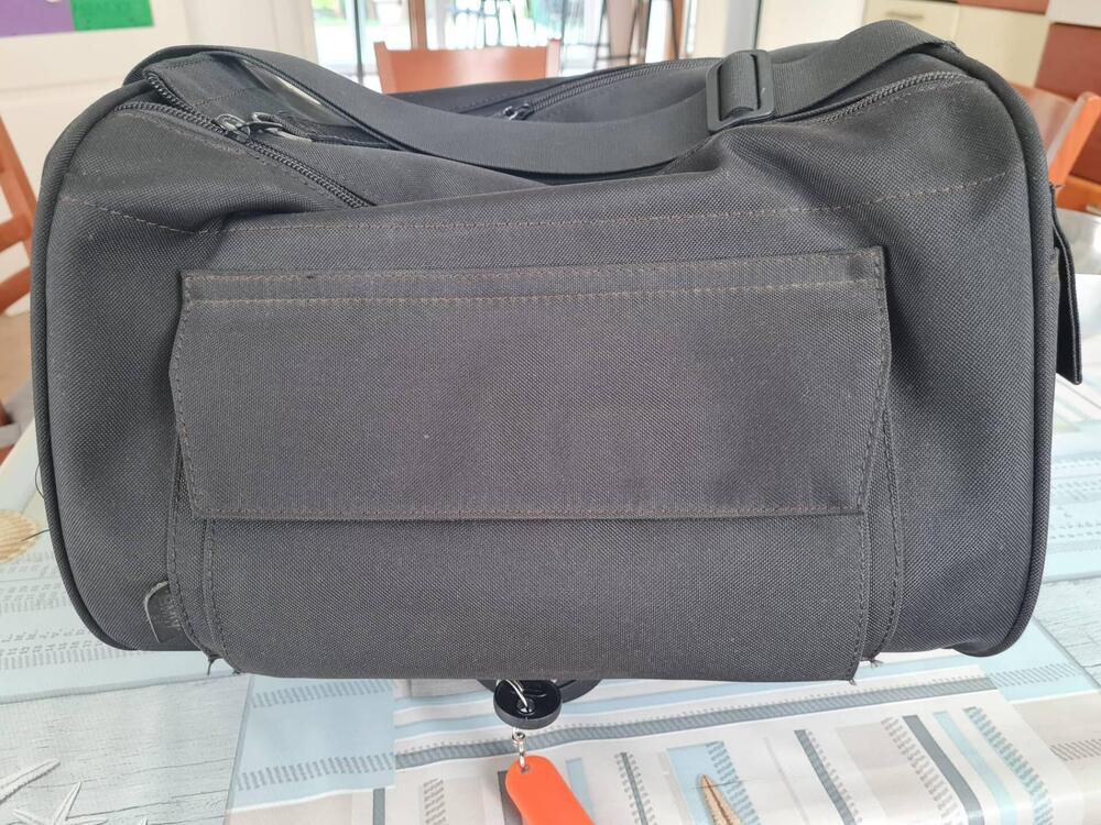 Borsa posteriore BMW1150 comprensiva di aggancio p
