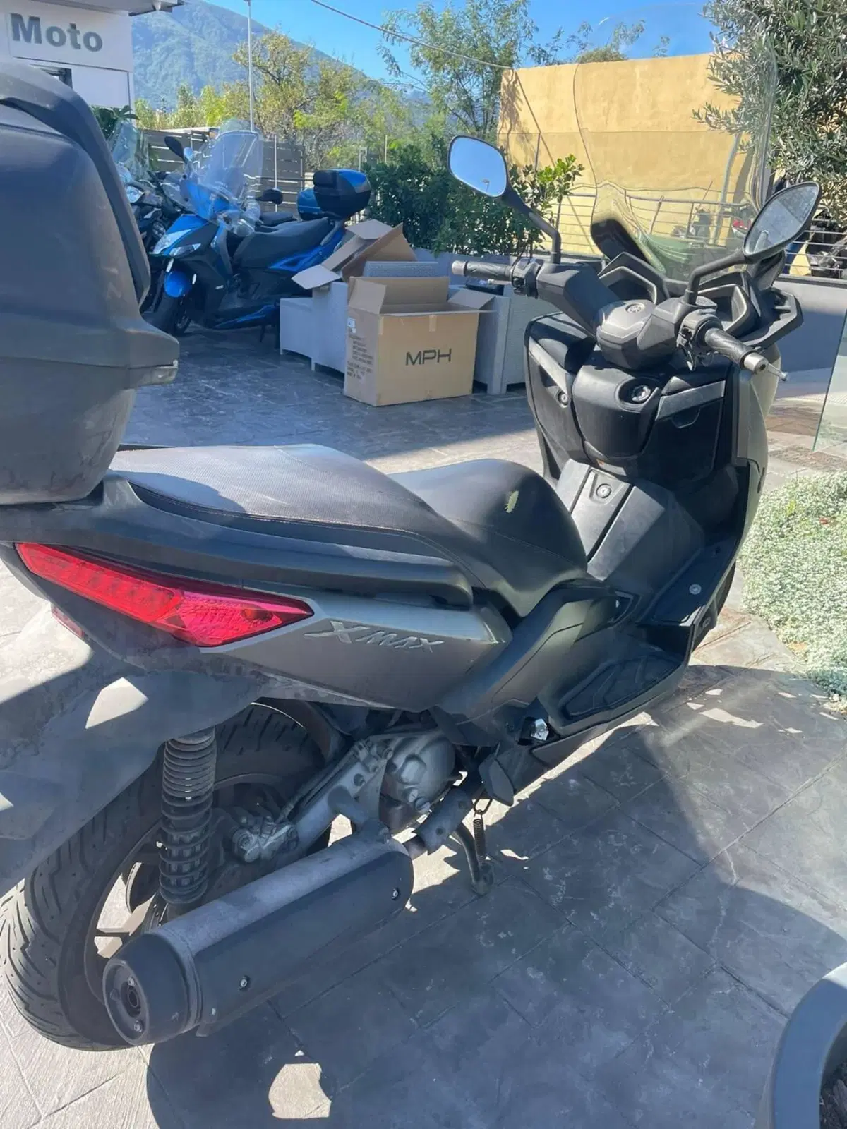 Yamaha X-Max 250 (2014 - 16) (6)