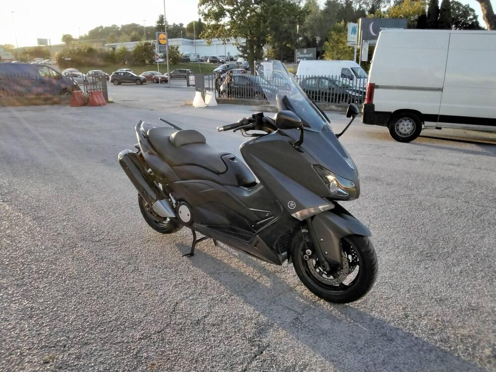 Yamaha T-Max 530 (2015 - 16) (2)