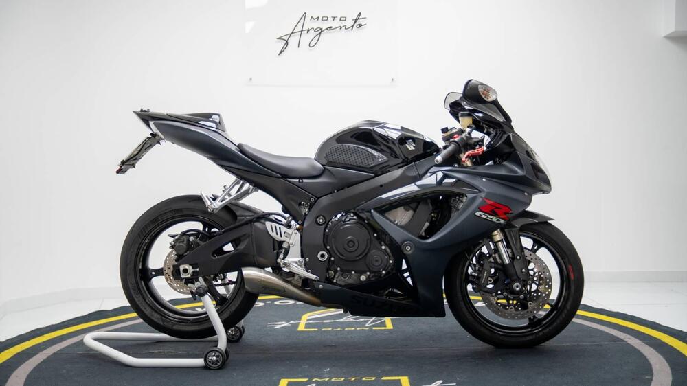 Suzuki GSX R 600 (2006 - 07) (3)