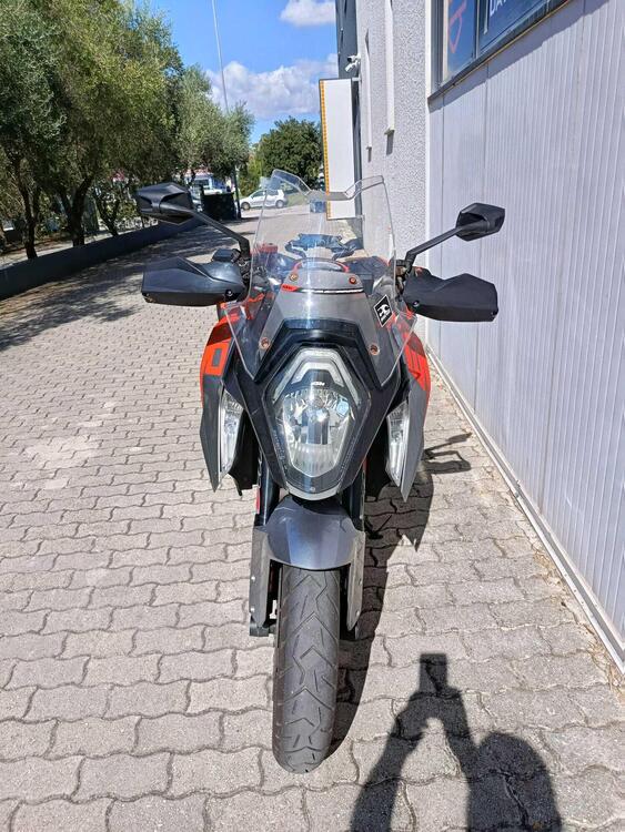 KTM 1290 Super Duke GT ABS (2016 - 18) (3)