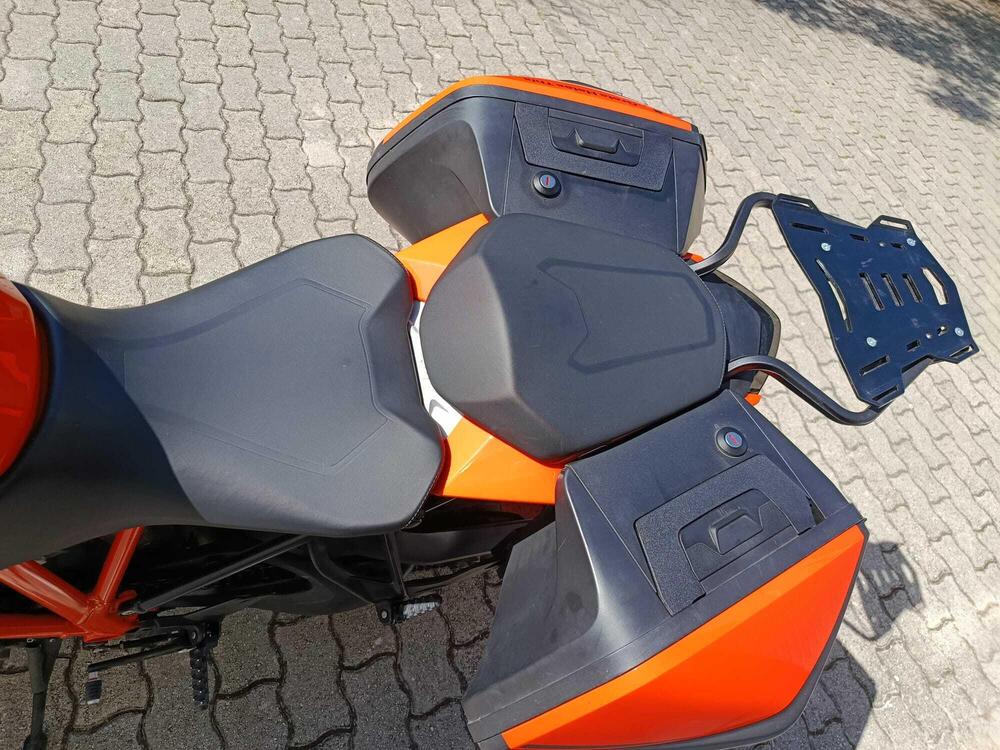 KTM 1290 Super Duke GT ABS (2016 - 18) (4)