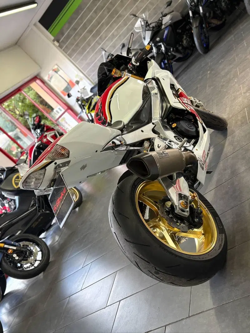 Suzuki GSX-R1000 (2005 - 06) (12)