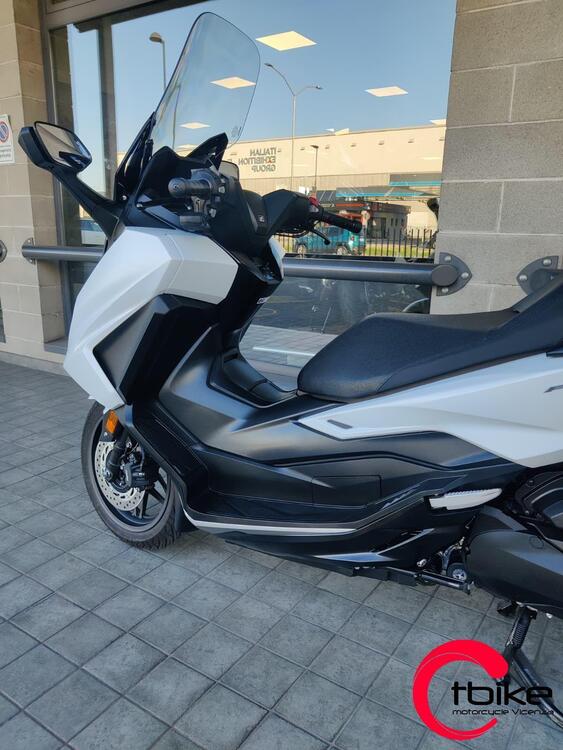 Honda Forza 350 (2022 - 24) (3)