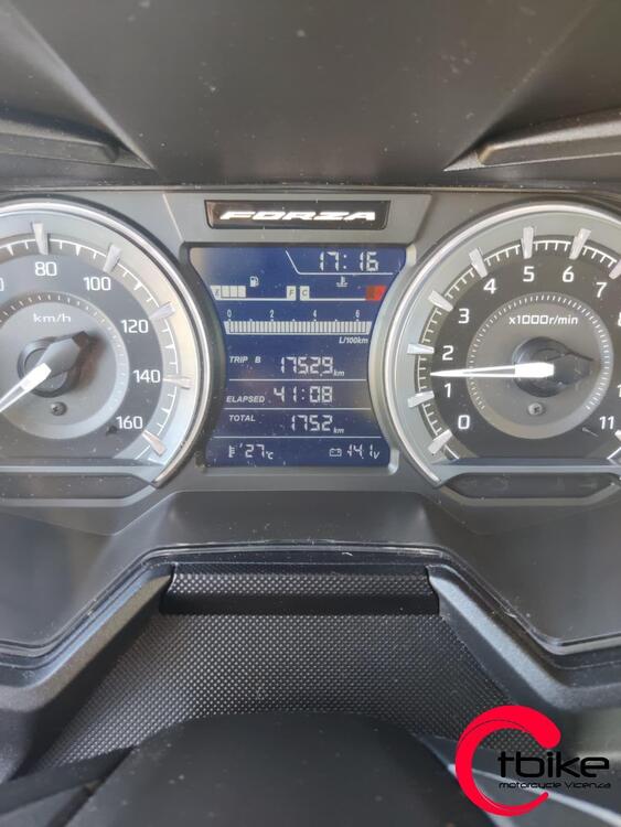 Honda Forza 350 (2022 - 24) (5)