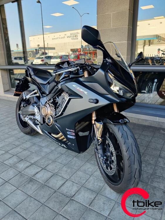 Honda CBR 650 R (2021 - 23) (5)
